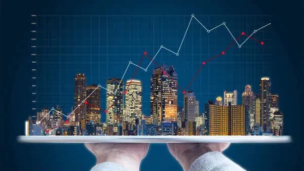 اختيار القطاع العقاري المناسب: سكني أم تجاري أم لوجستي؟